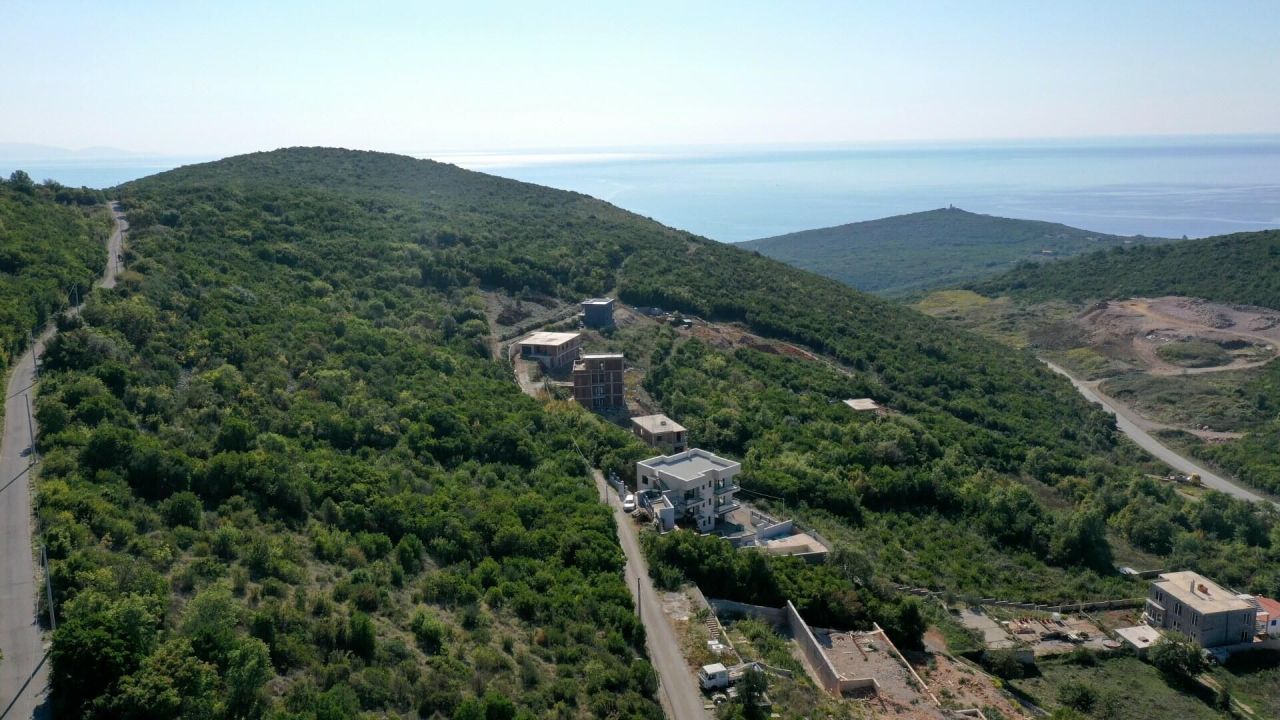 Земля в Кримовице, Черногория, 1 130 м² - фото 3