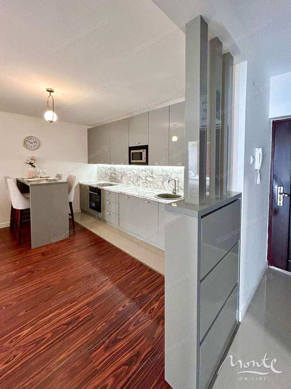 Апартаменты в Петроваце, Черногория, 85 м² - фото 4