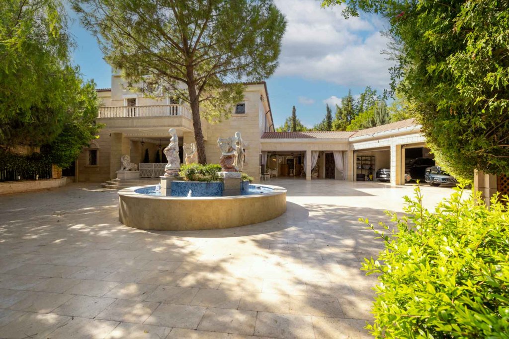 Квартира в Лимасоле, Кипр, 1 158 м² - фото 1