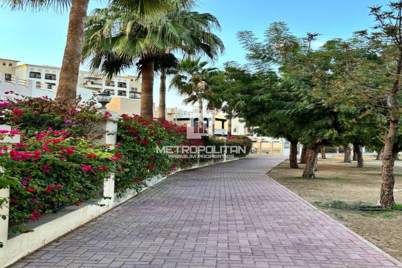 Апартаменты в Рас-эль-Хайме, ОАЭ, 76 м² - фото 12