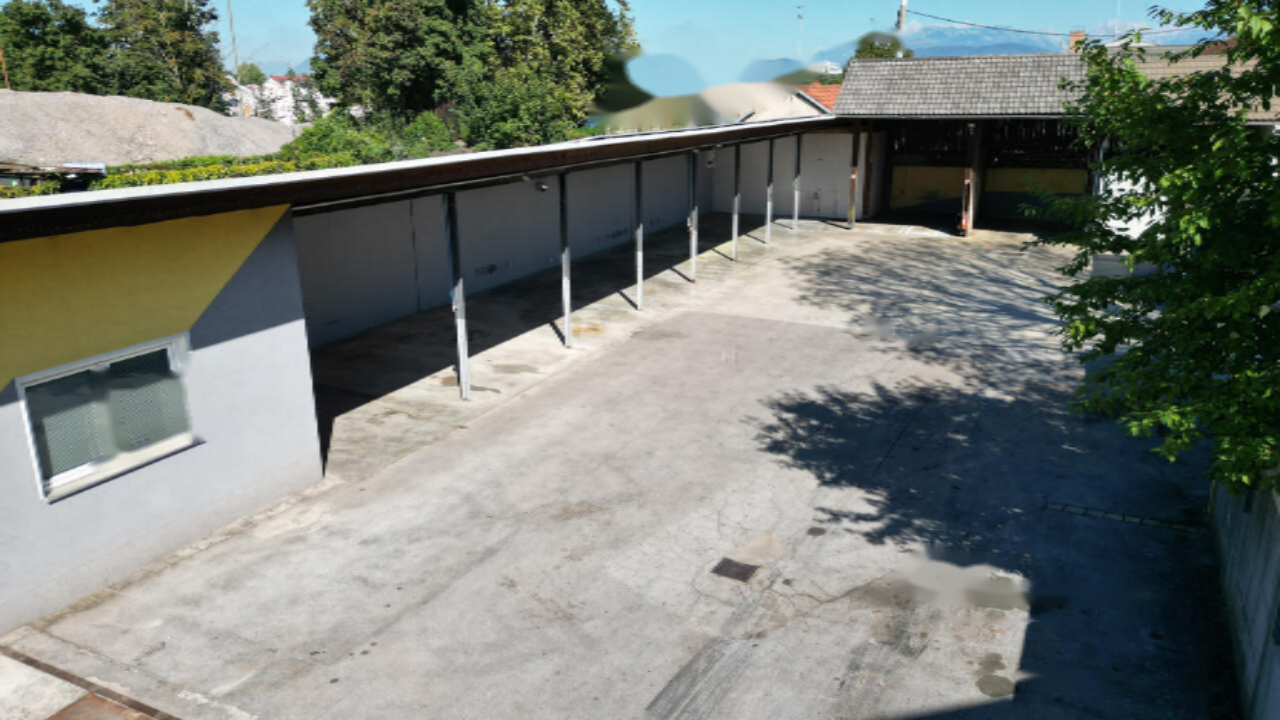 Офис в Любляне, Словения, 445 м² - фото 2