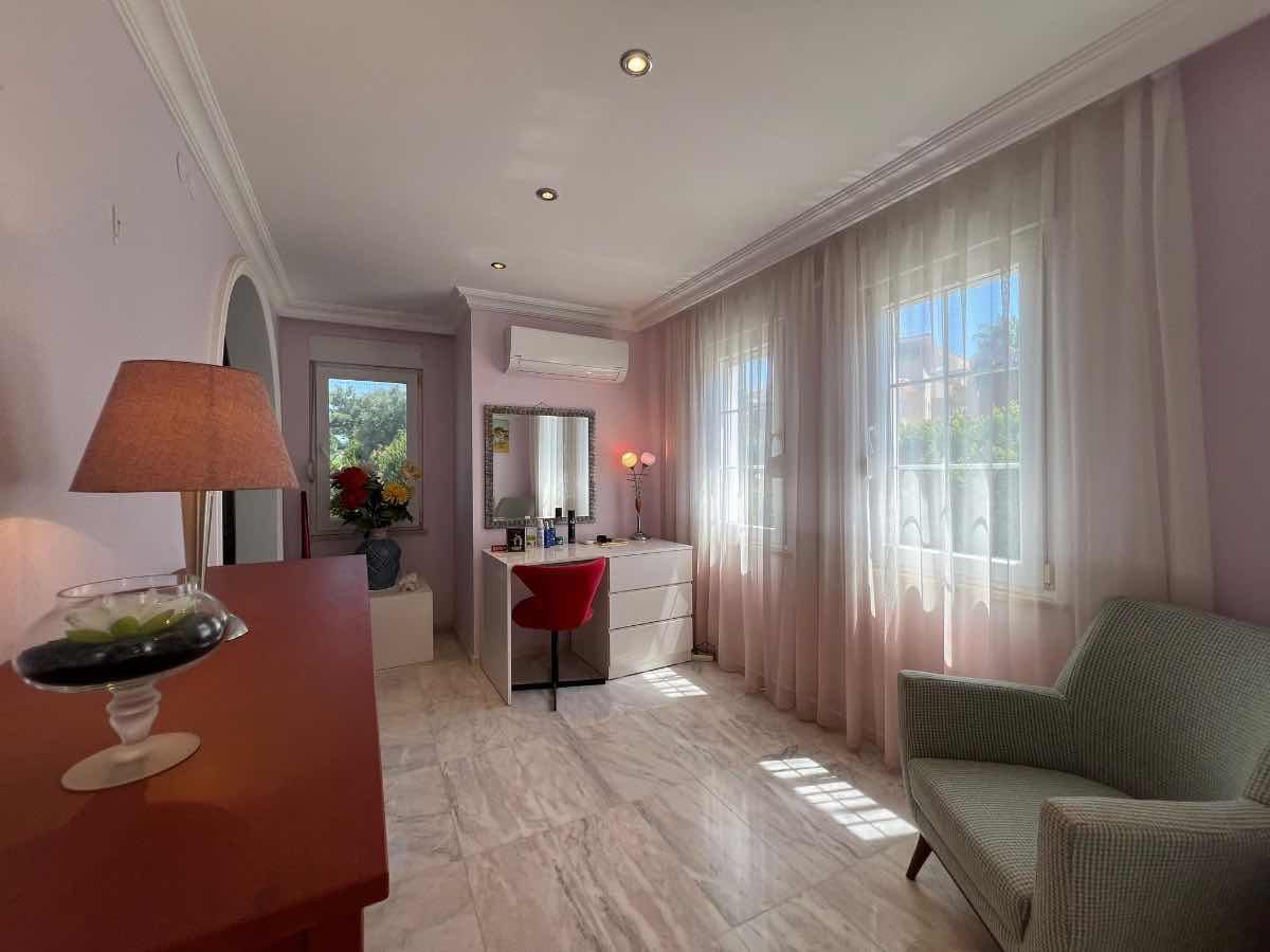 Вилла в Алании, Турция, 260 м² - фото 9