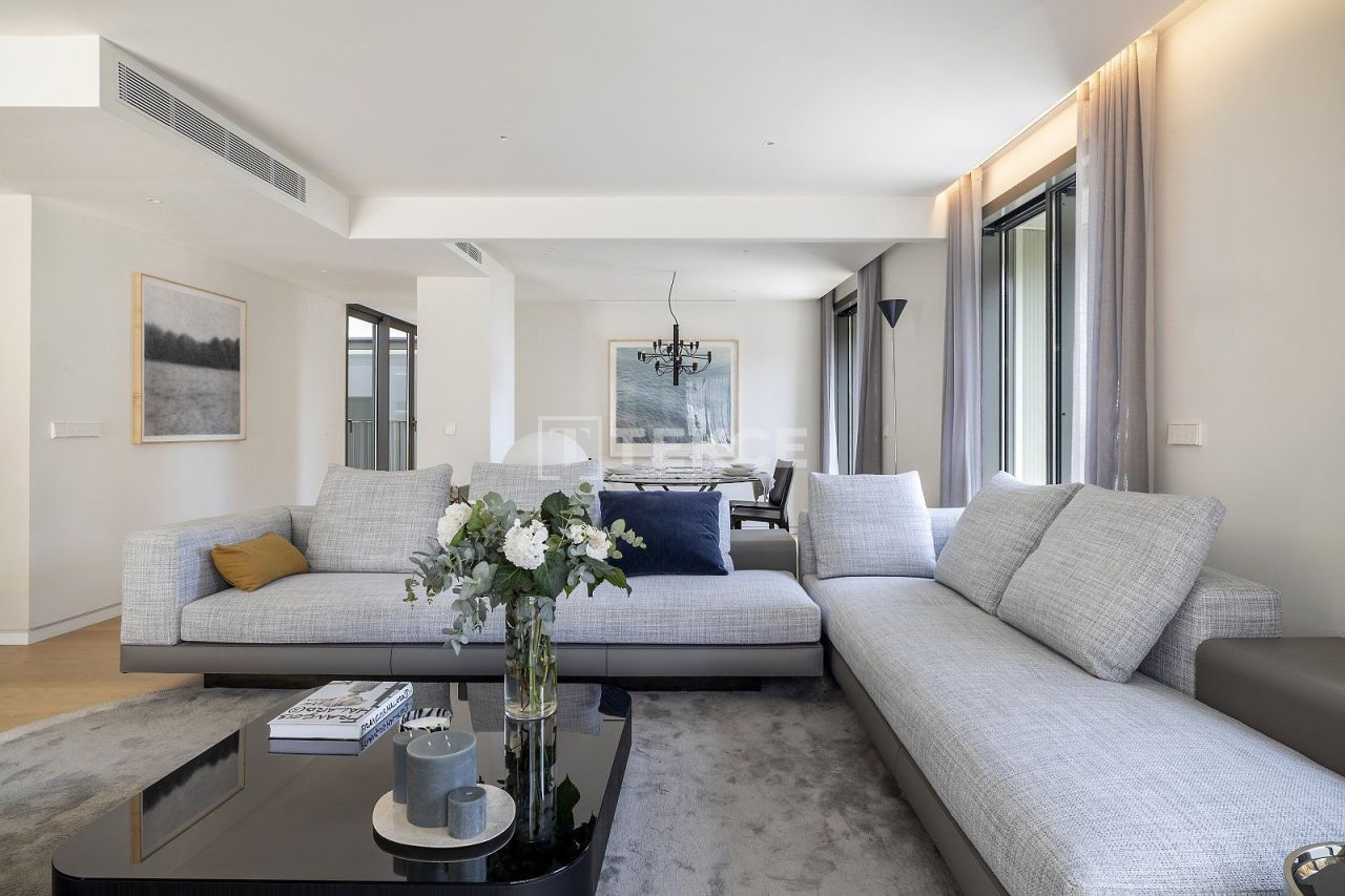 Апартаменты в Барселоне, Испания, 166 м² - фото 8