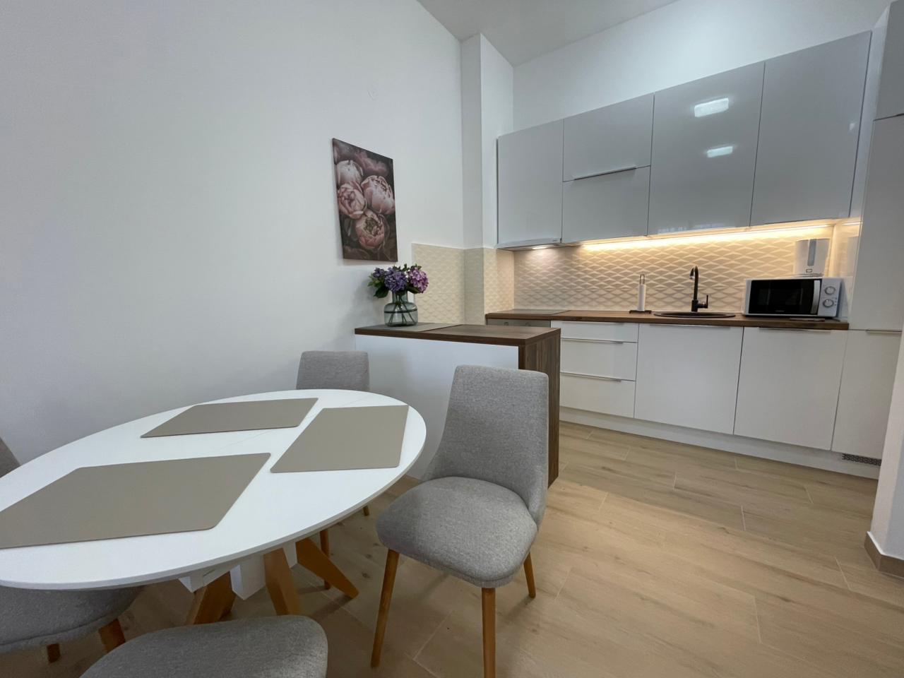 Квартира в Будве, Черногория, 50 м² - фото 10