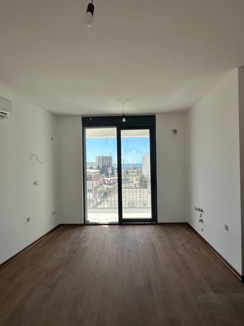 Квартира в Баре, Черногория, 44 м² - фото 2