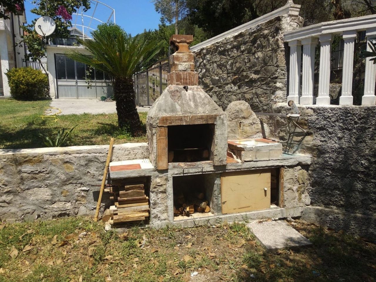 Дом в Тивате, Черногория, 153 м² - фото 3