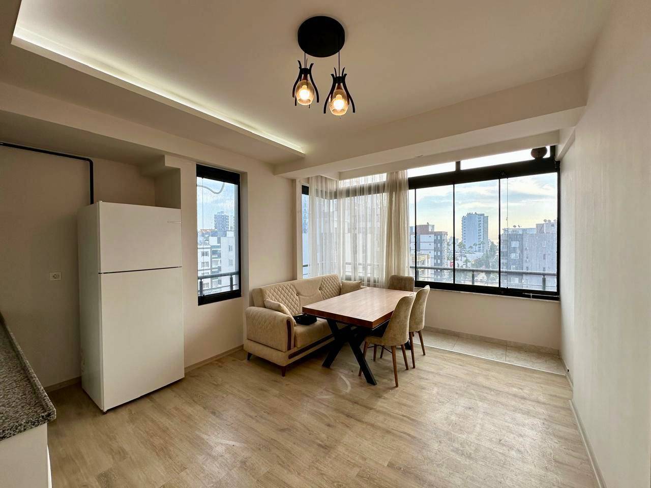 Квартира в Мерсине, Турция, 53 м² - фото 1