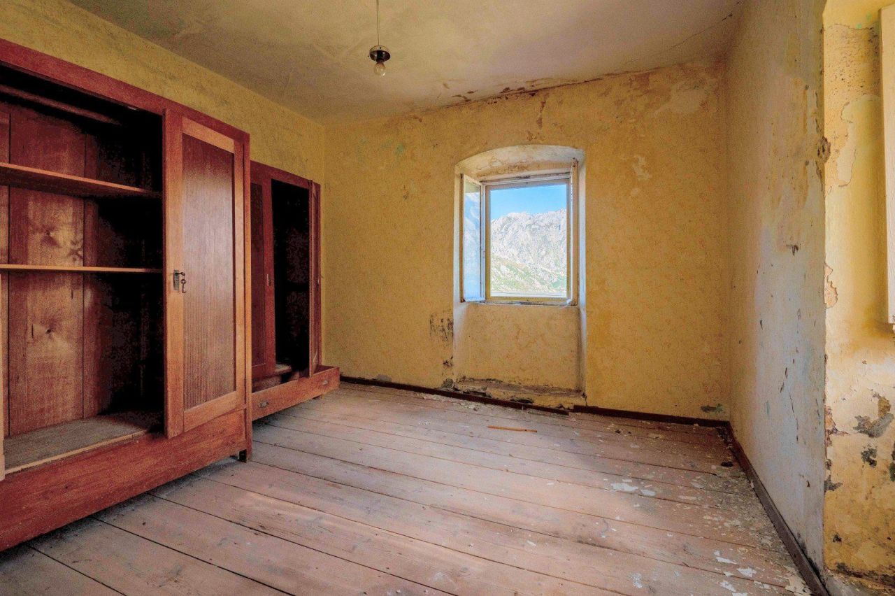 Вилла в Столиве, Черногория, 300 м² - фото 12