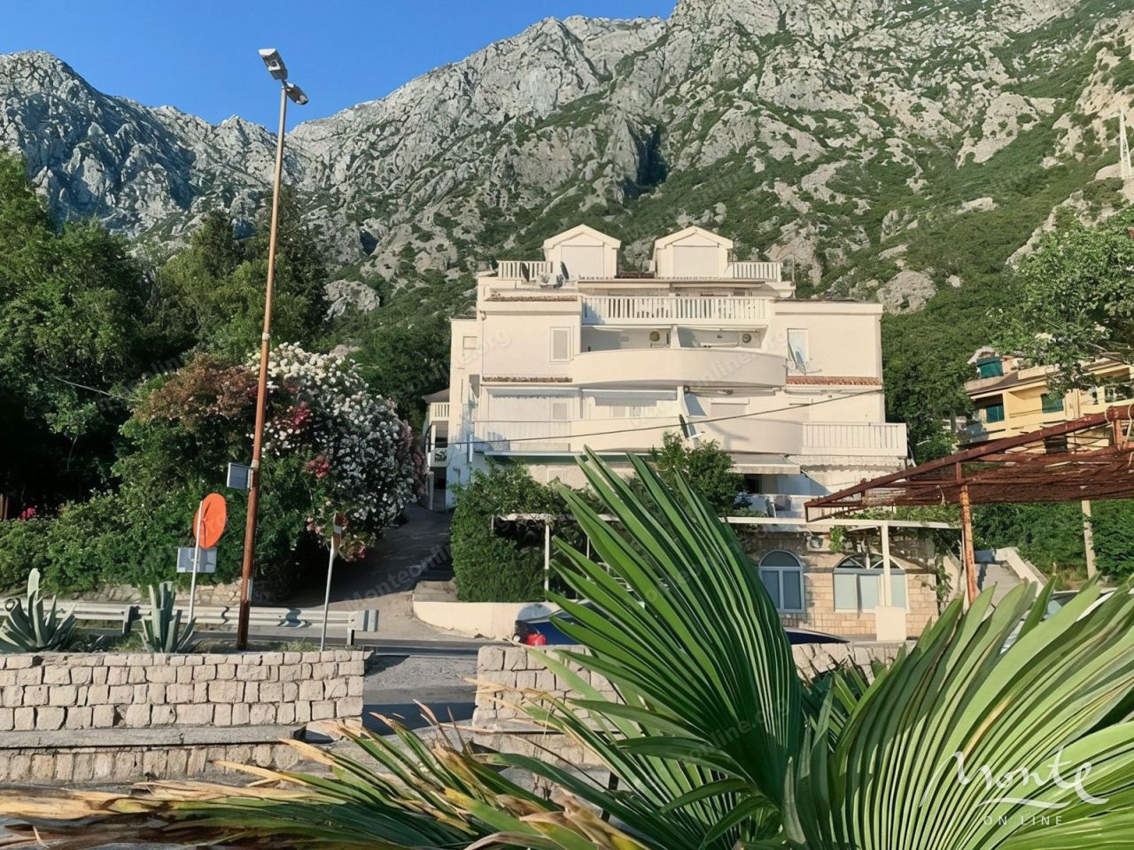 Апартаменты в Люте, Черногория, 63.7 м² - фото 2