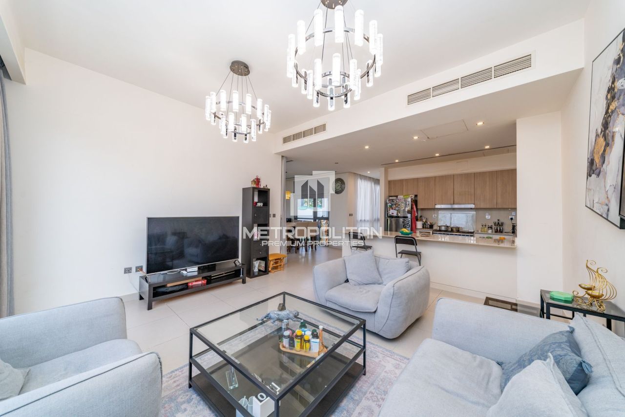 Вилла в Дубае, ОАЭ, 292 м² - фото 2