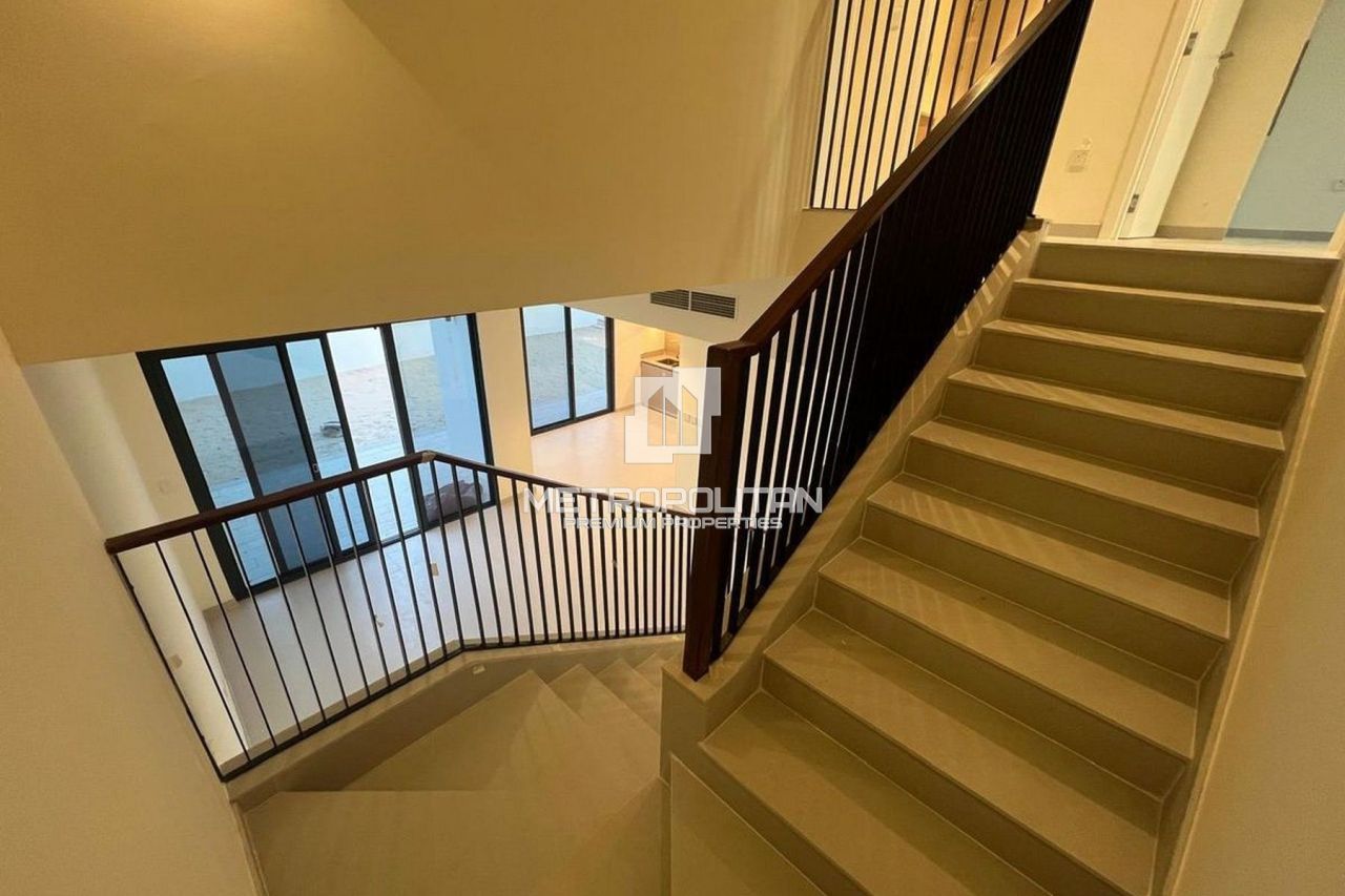 Таунхаус в Дубае, ОАЭ, 210 м² - фото 5