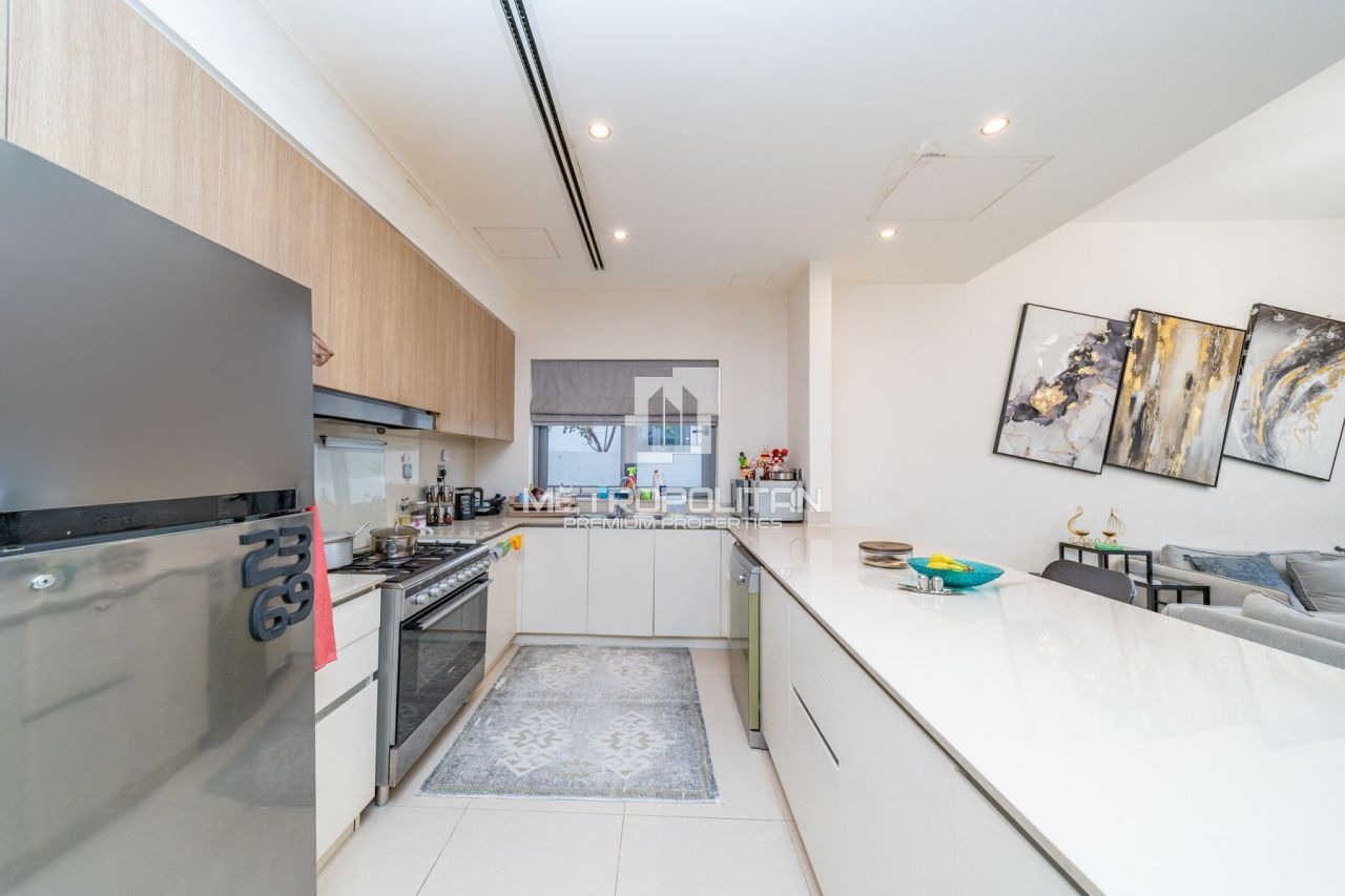 Вилла в Дубае, ОАЭ, 292 м² - фото 9