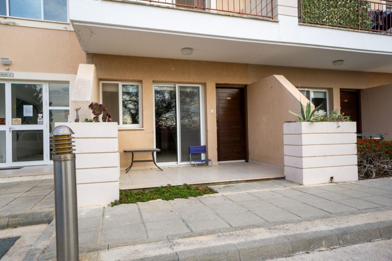 Таунхаус в Пафосе, Кипр, 100 м² - фото 1