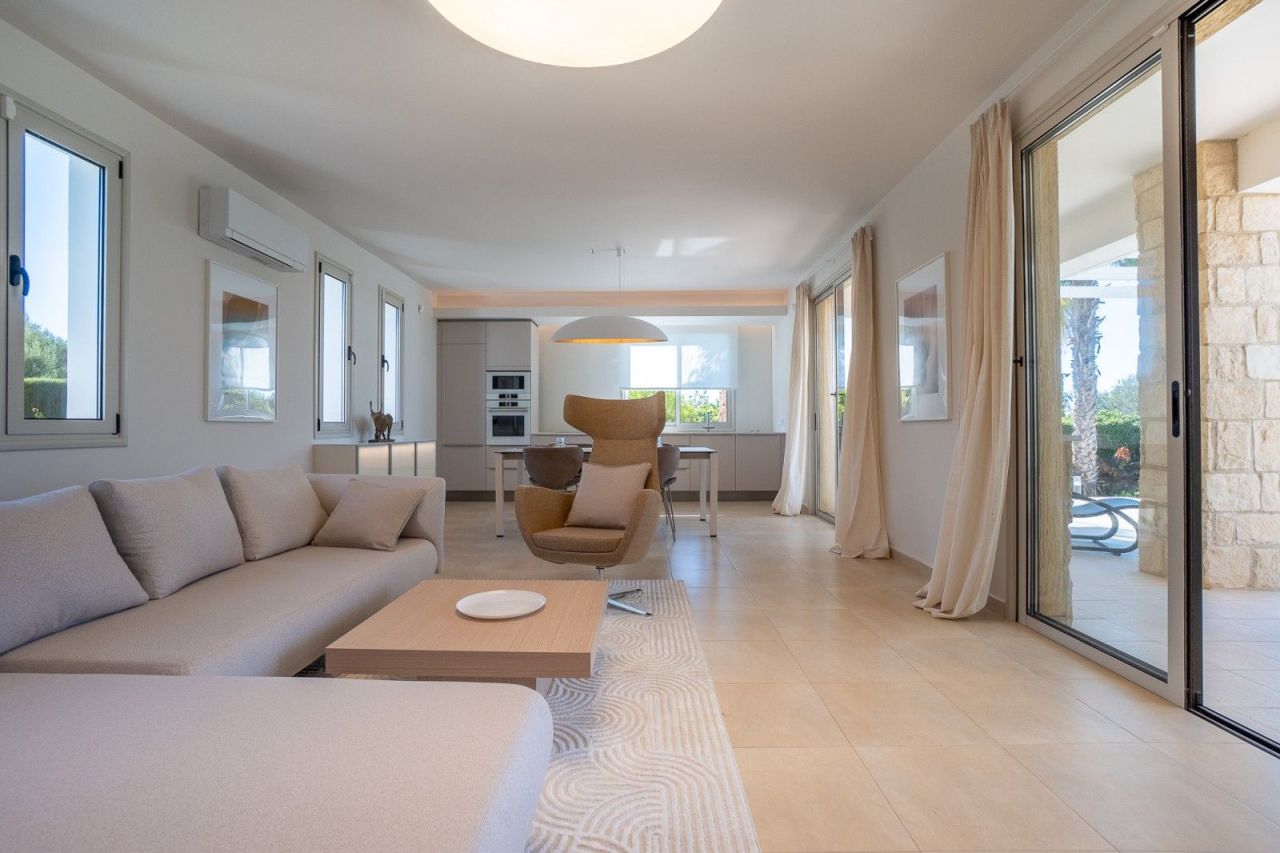 Вилла в Пафосе, Кипр, 211 м² - фото 6