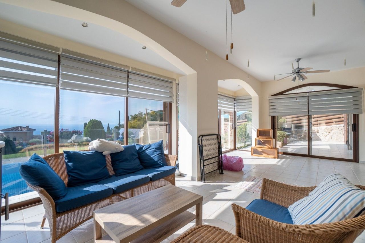 Вилла в Пафосе, Кипр, 300 м² - фото 8