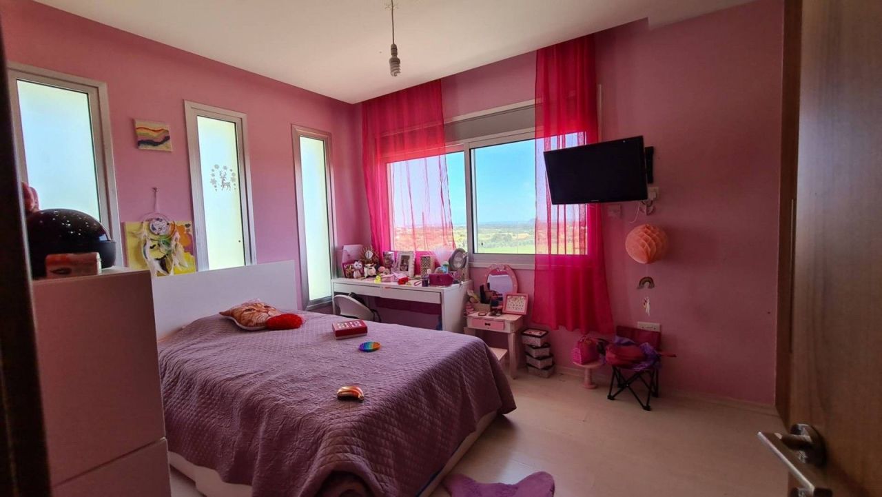 Вилла в Лимасоле, Кипр, 330 м² - фото 11