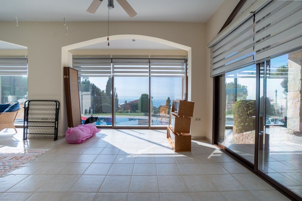 Вилла в Пафосе, Кипр, 300 м² - фото 11