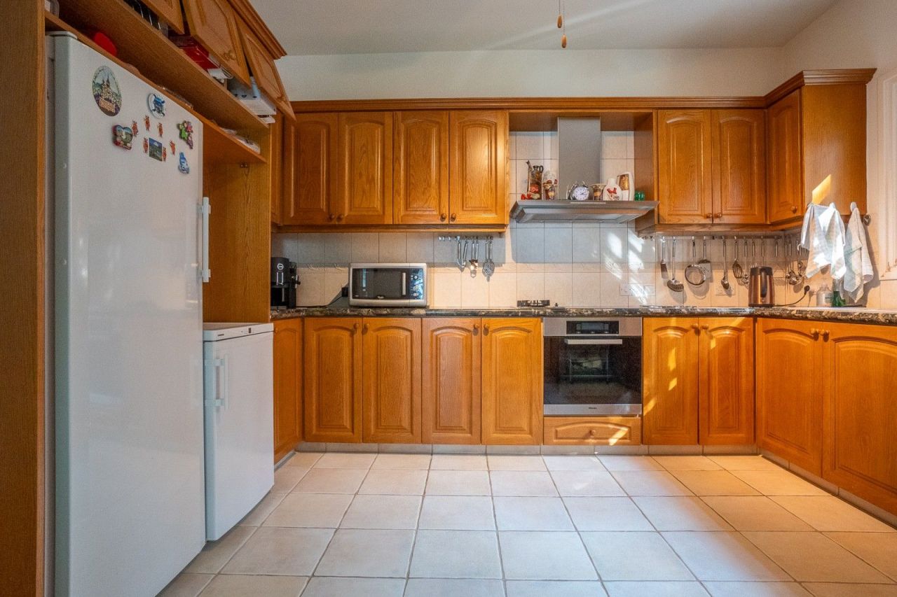 Вилла в Пафосе, Кипр, 300 м² - фото 15