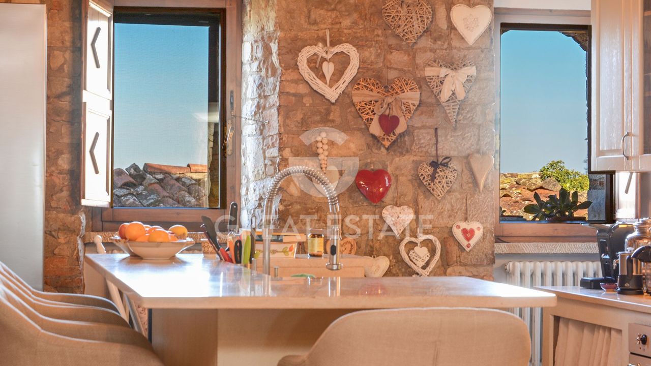 Апартаменты в Тоди, Италия, 260 м² - фото 5