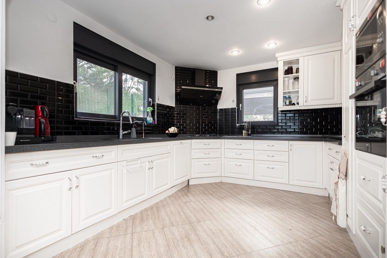 Вилла в Алании, Турция, 400 м² - фото 4