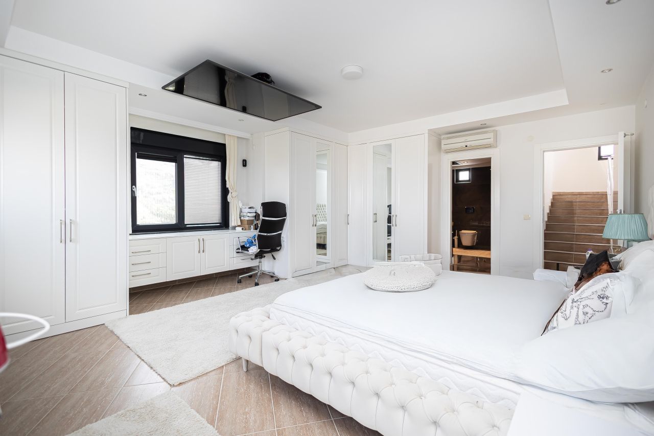 Вилла в Алании, Турция, 400 м² - фото 8