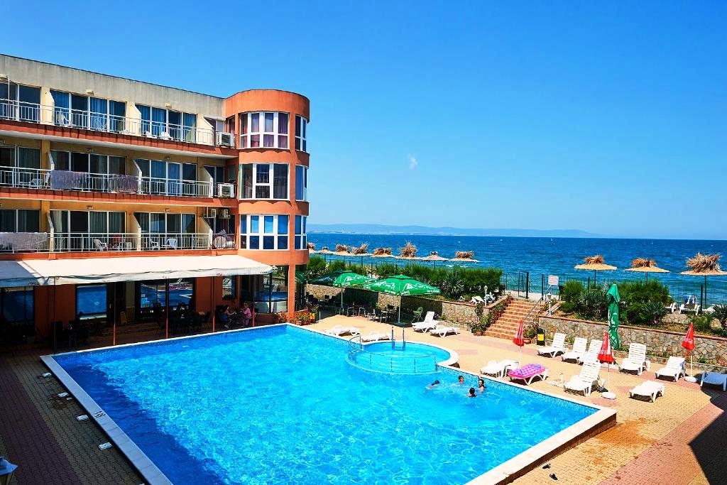 Студия в Поморие, Болгария, 47 м² - фото 13