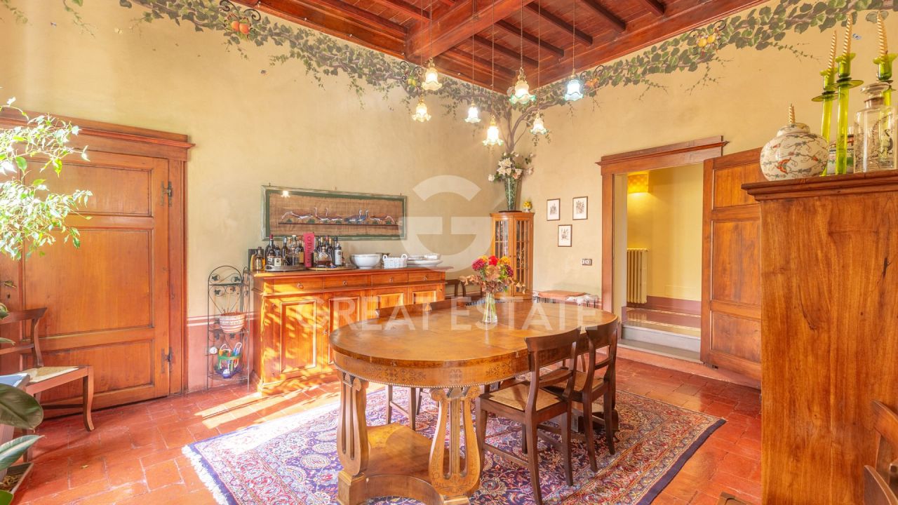 Апартаменты в Кьюси, Италия, 320 м² - фото 9