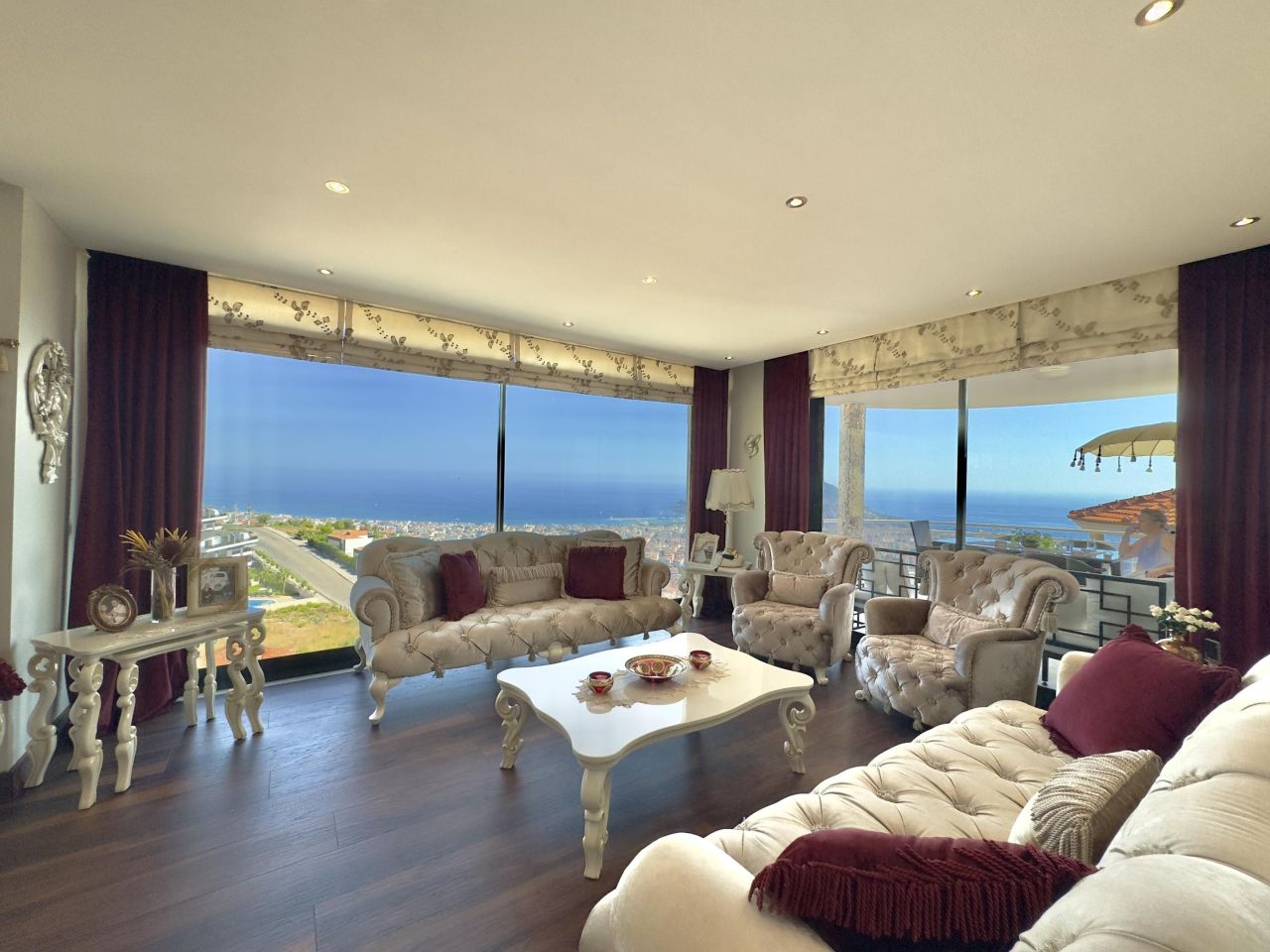 Вилла в Алании, Турция, 290 м² - фото 1