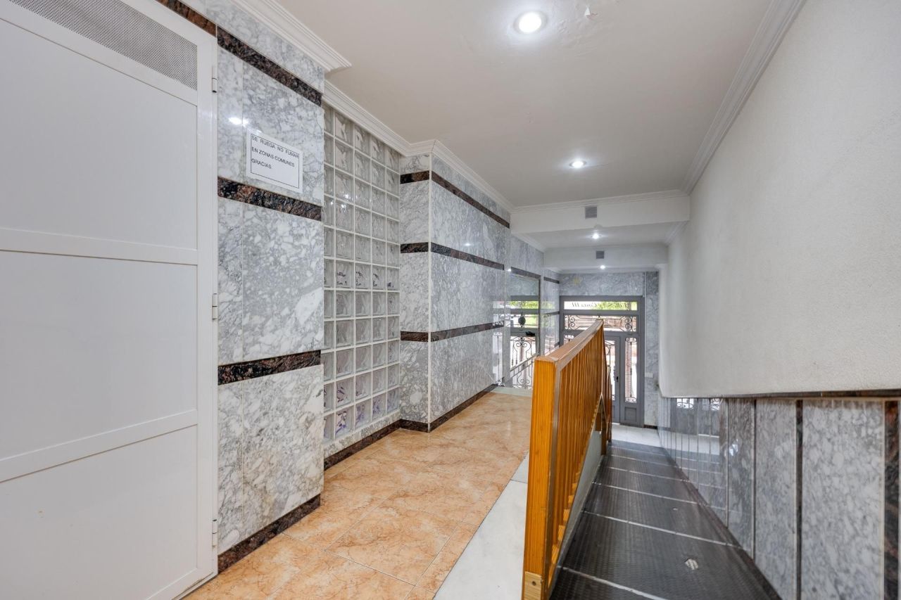 Квартира в Торревьехе, Испания, 60 м² - фото 14