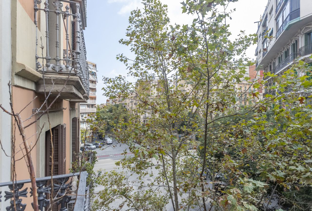 Квартира в Барселоне, Испания, 94 м² - фото 17