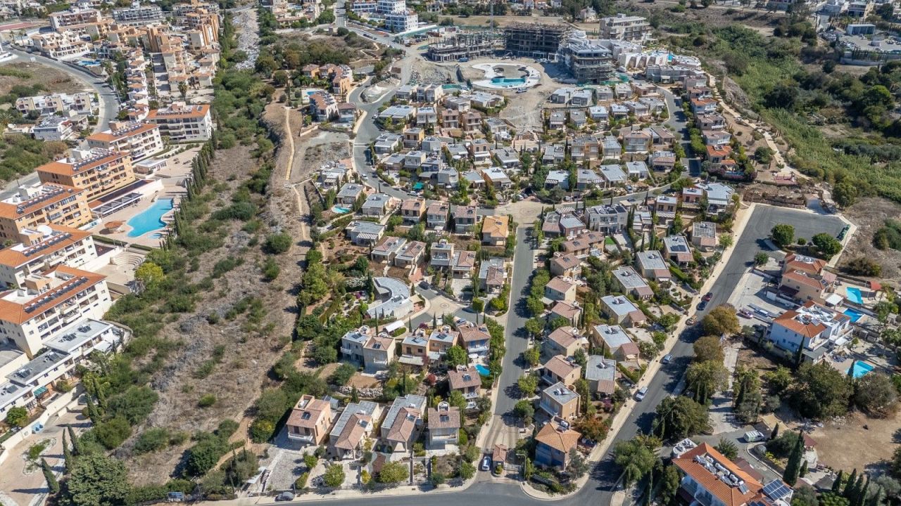 Апартаменты в Пафосе, Кипр, 72 м² - фото 2