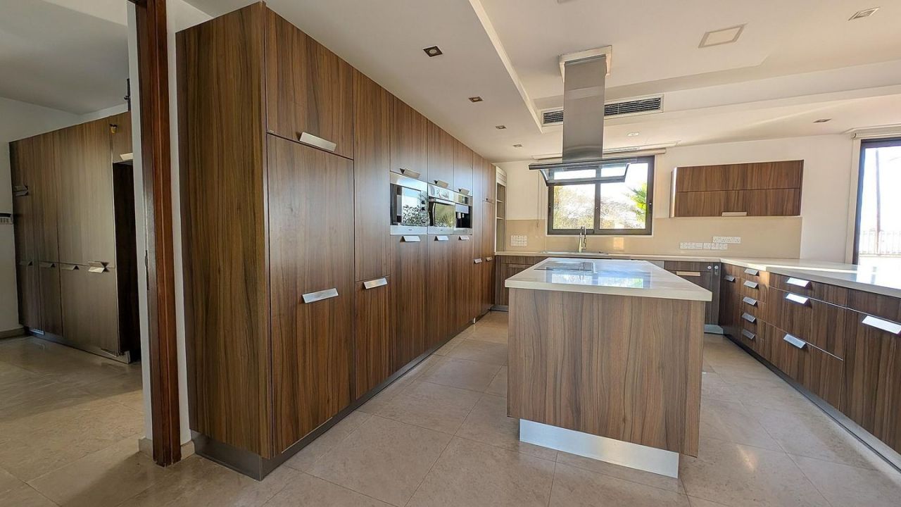 Вилла в Ларнаке, Кипр, 430 м² - фото 12