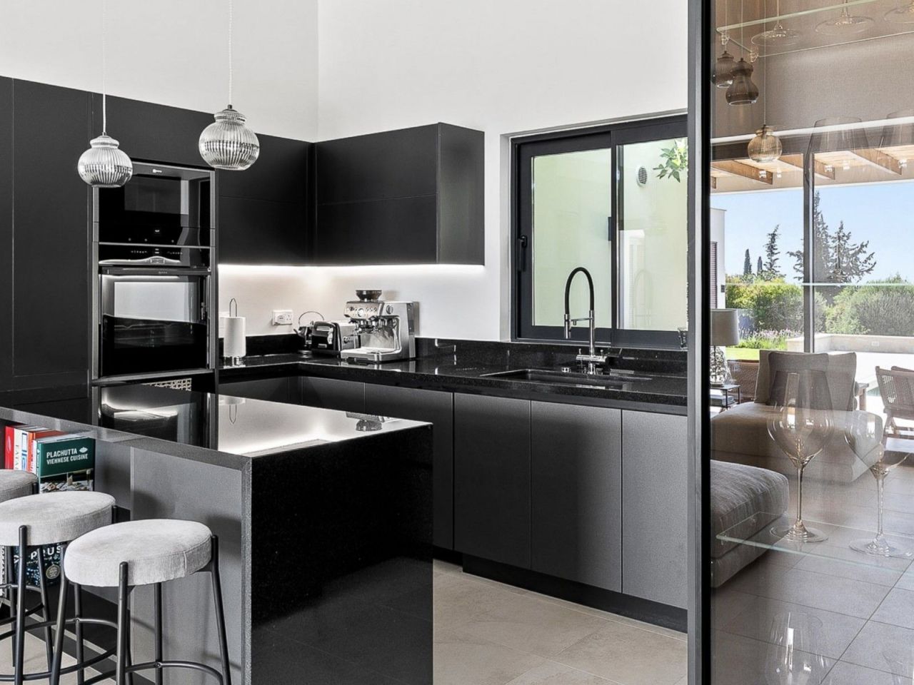 Вилла в Пафосе, Кипр, 240 м² - фото 15