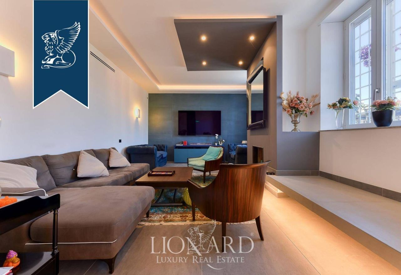 Апартаменты в Риме, Италия, 180 м² - фото 2