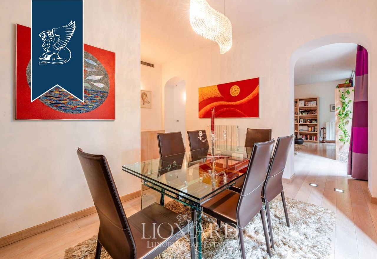 Апартаменты в Милане, Италия, 220 м² - фото 6