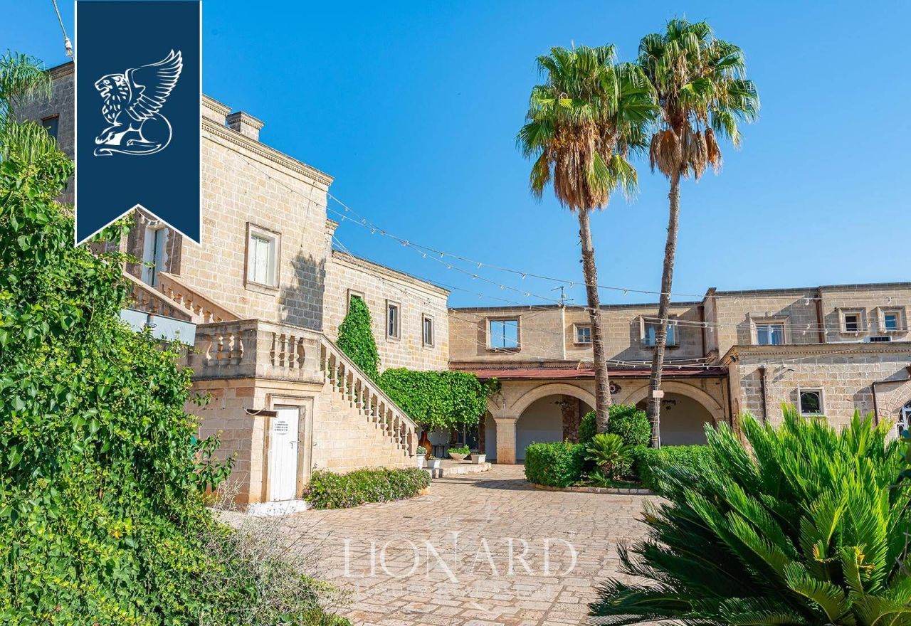 Ферма в Франкавилла Фонтана, Италия, 2 700 м² - фото 8