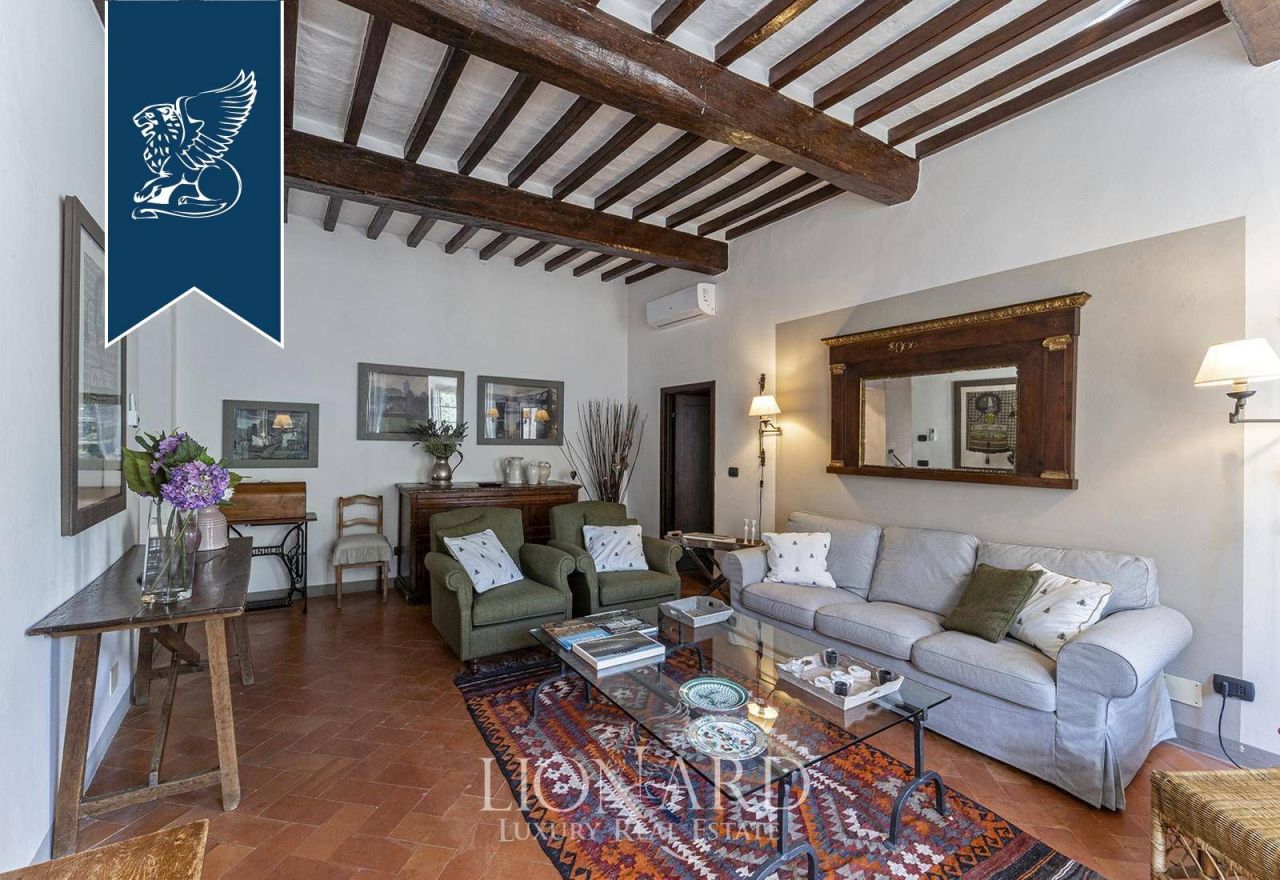 Вилла в Кортоне, Италия, 550 м² - фото 14