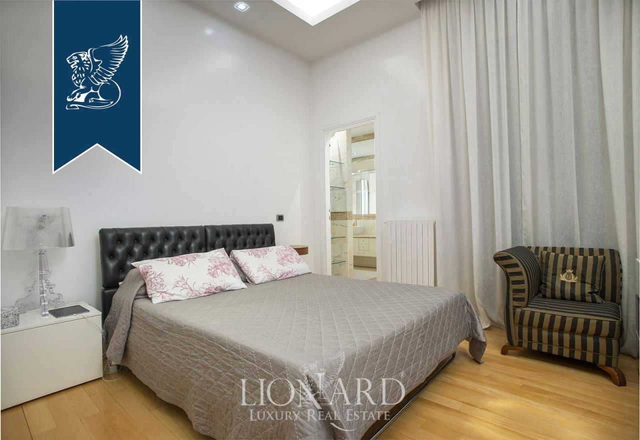 Апартаменты в Риме, Италия, 280 м² - фото 14