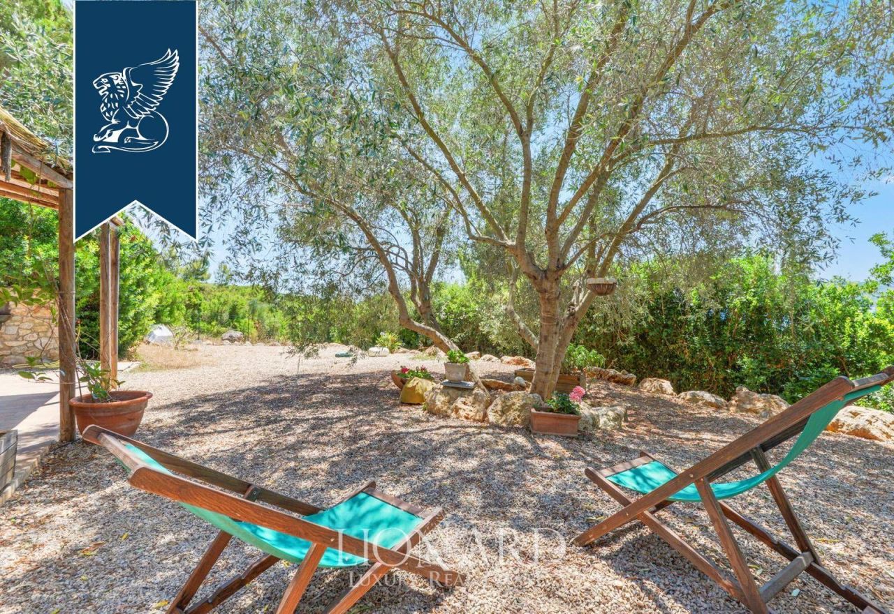 Вилла в Ливорно, Италия, 410 м² - фото 15