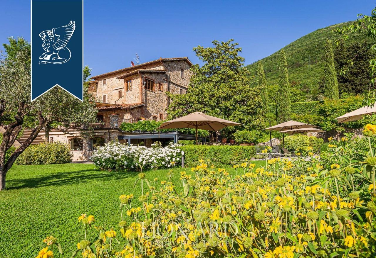 Вилла в Прато, Италия, 600 м² - фото 15