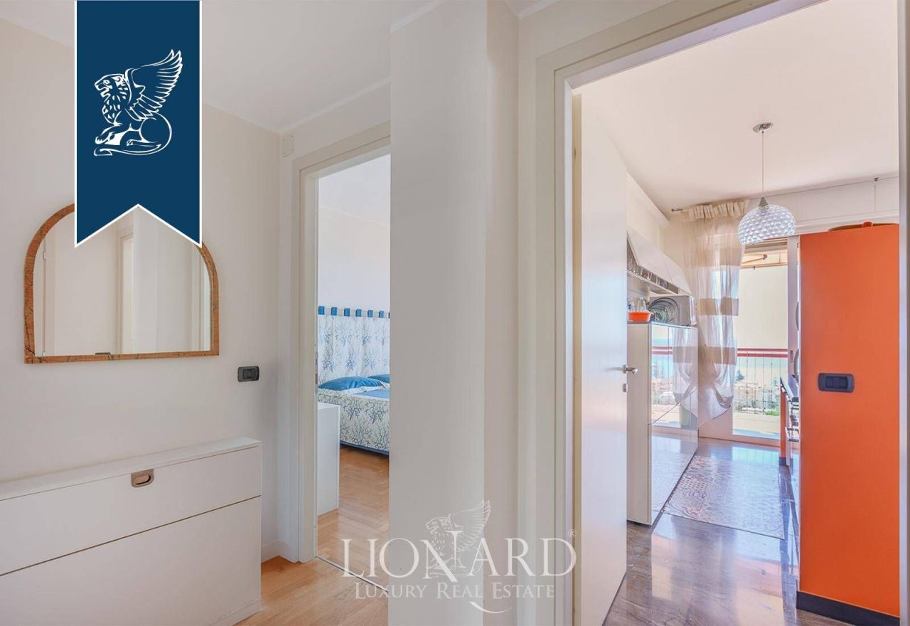 Апартаменты в Бордигере, Италия, 120 м² - фото 15