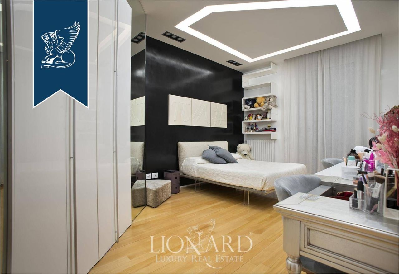 Апартаменты в Риме, Италия, 280 м² - фото 16