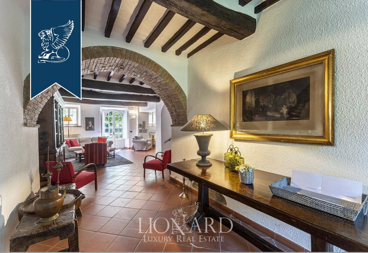 Вилла в Кортоне, Италия, 550 м² - фото 18