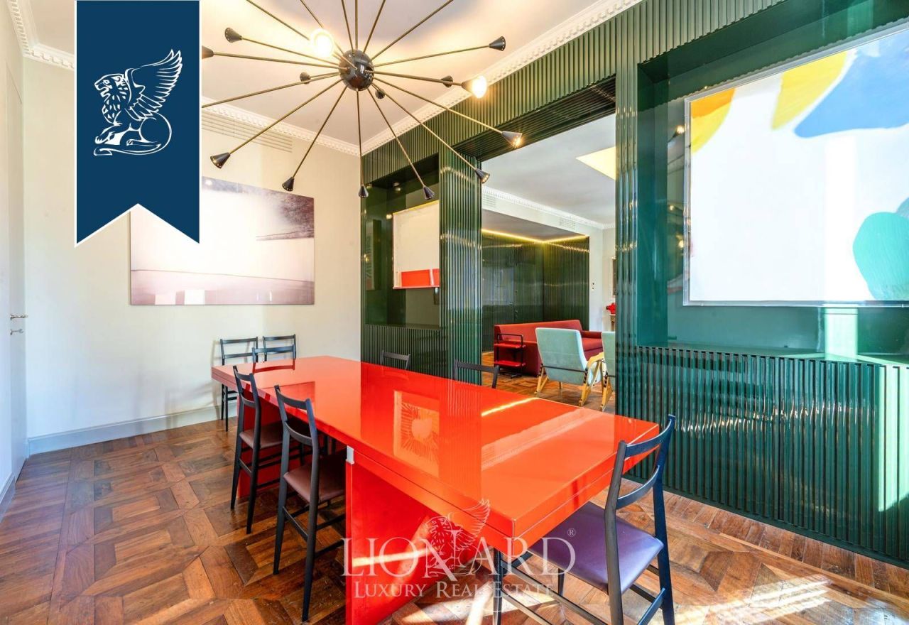 Апартаменты в Милане, Италия, 236 м² - фото 18