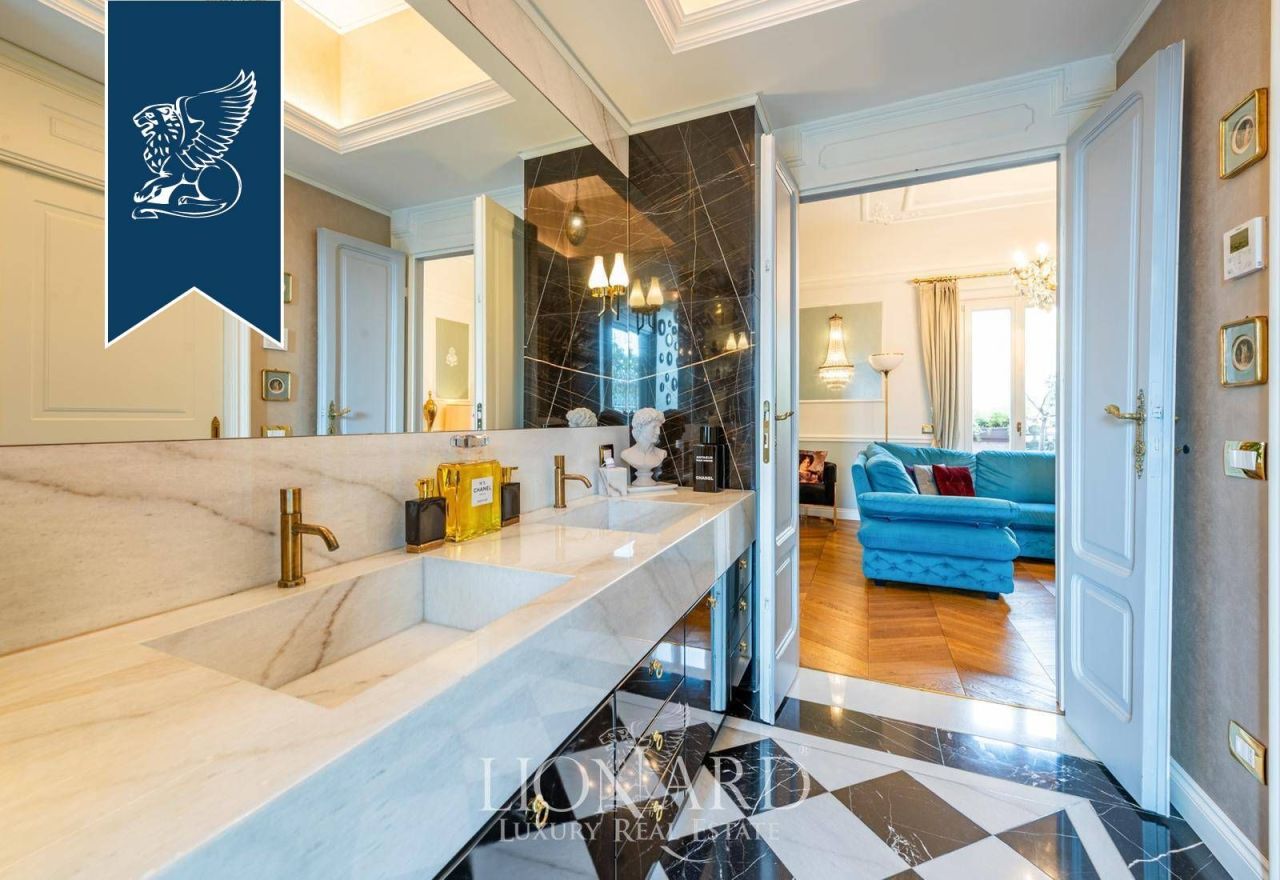 Апартаменты в Милане, Италия, 240 м² - фото 18