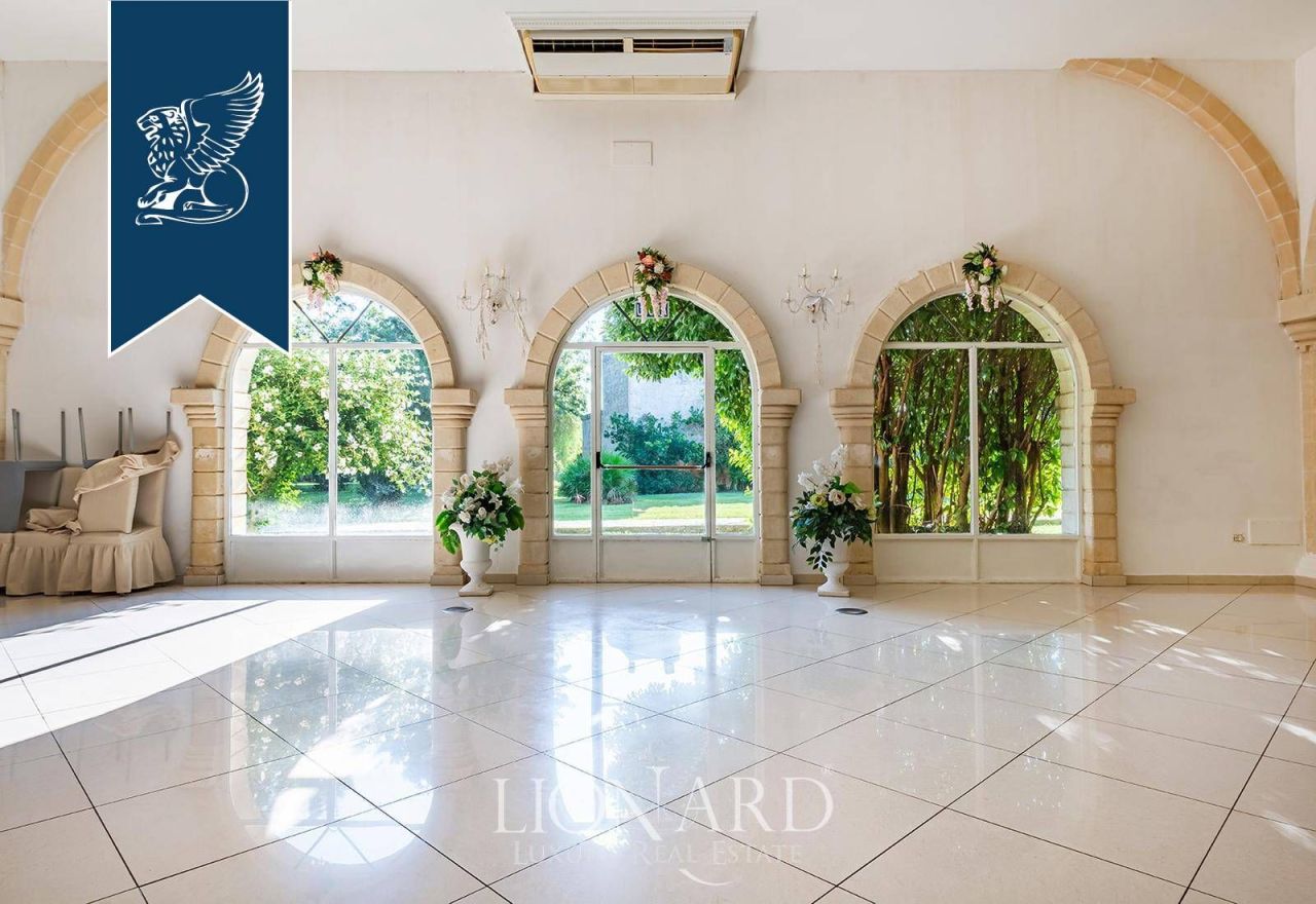 Ферма в Франкавилла Фонтана, Италия, 2 700 м² - фото 18