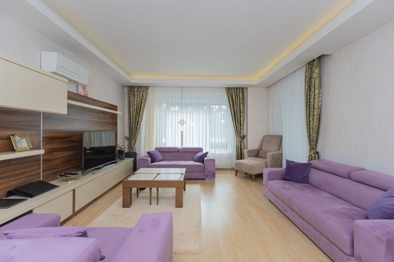 Квартира в Анталии, Турция, 160 м² - фото 8