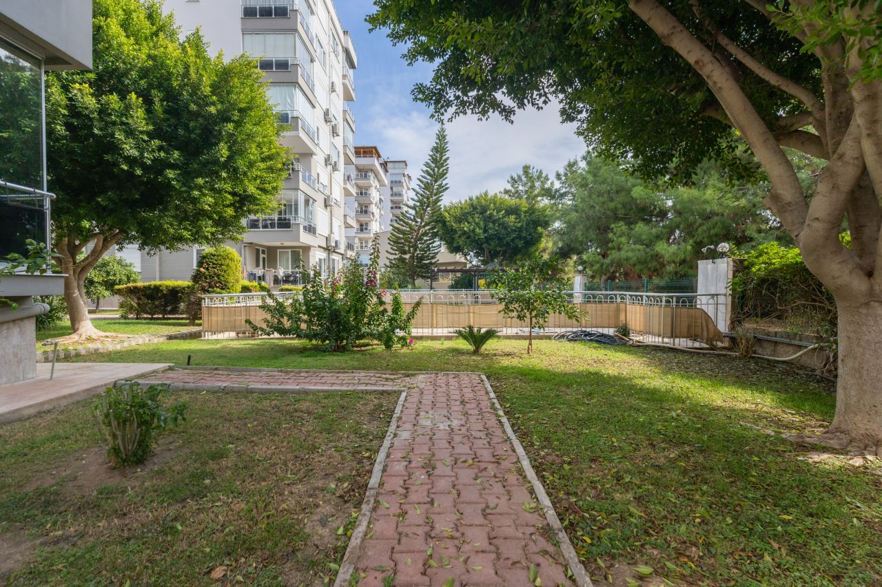 Квартира в Анталии, Турция, 160 м² - фото 3