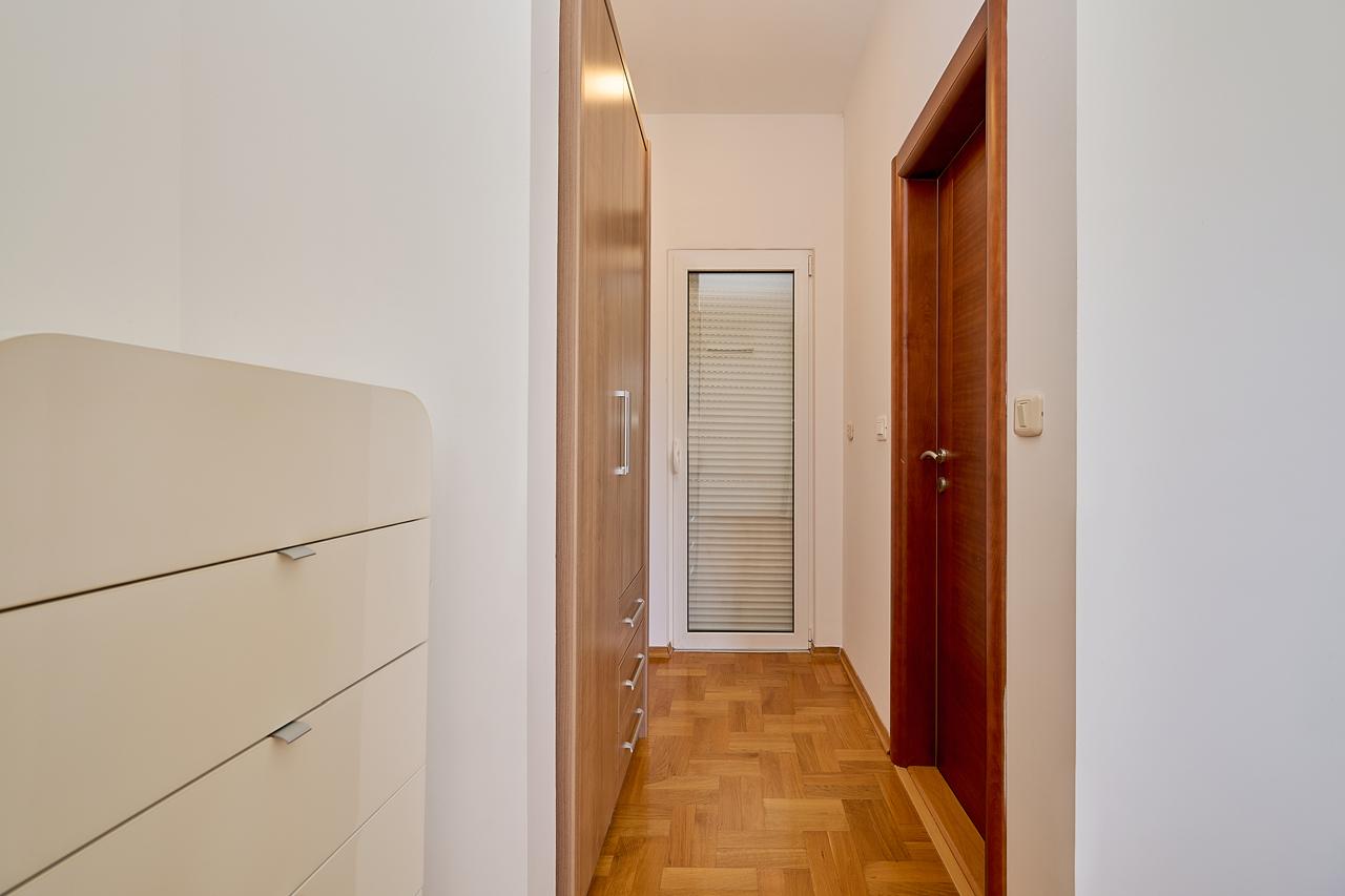 Квартира в Бечичи, Черногория, 68 м² - фото 7