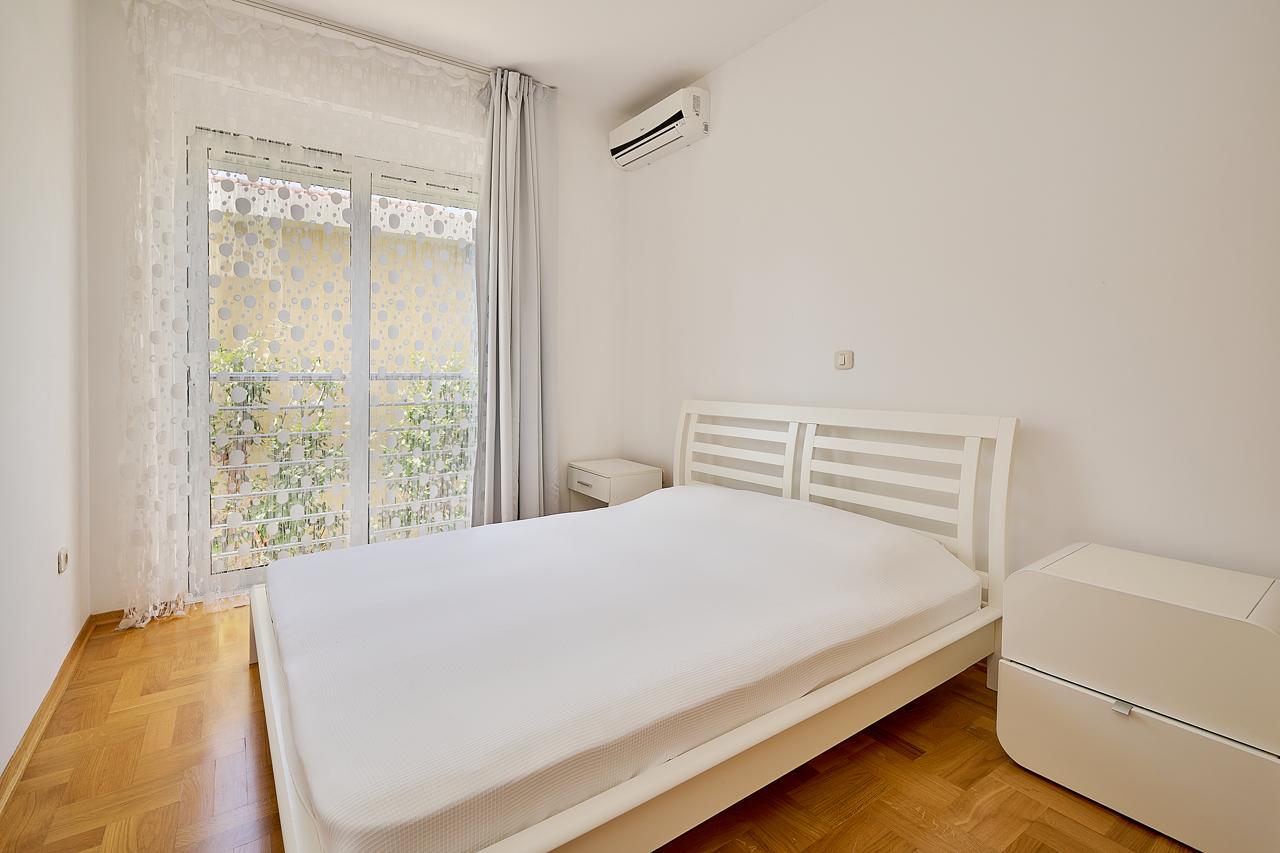 Квартира в Бечичи, Черногория, 68 м² - фото 13